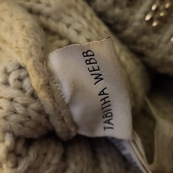 Rhinestone Toque, EUC, Ladies, Cream and Light Pink - Picture 2 of 3